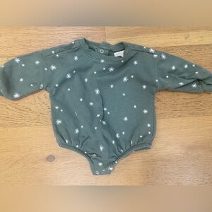 Grayson Collective Green Starry Kids One Piece 0-3m EUC
